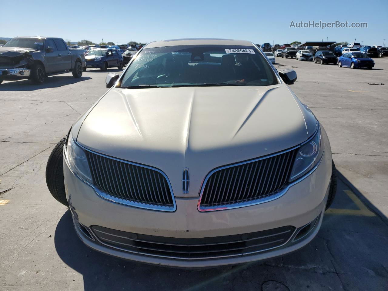 2014 Lincoln Mks  Cream vin: 1LNHL9DK8EG602570