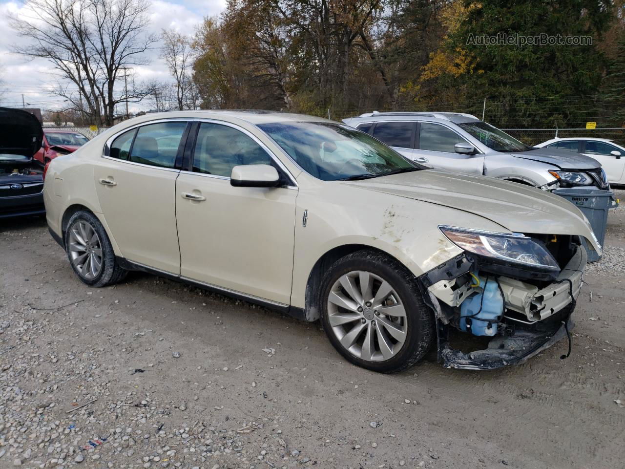 2014 Lincoln Mks  Cream vin: 1LNHL9DK9EG601878