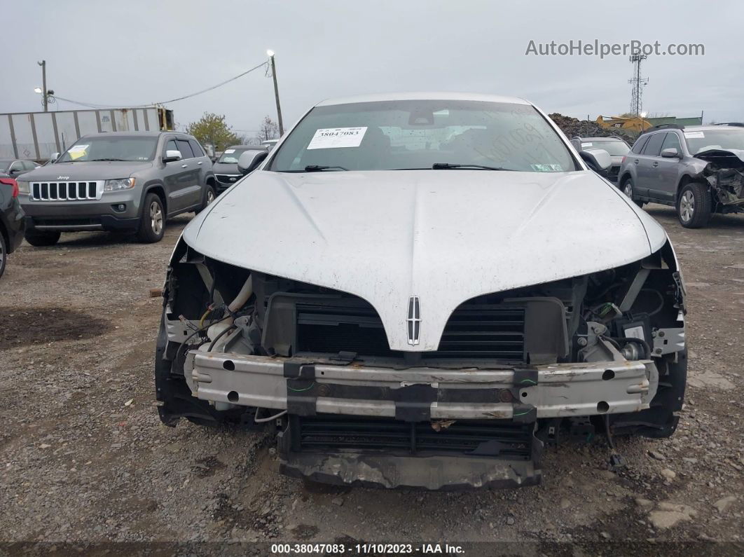 2014 Lincoln Mks Silver vin: 1LNHL9EK7EG607029