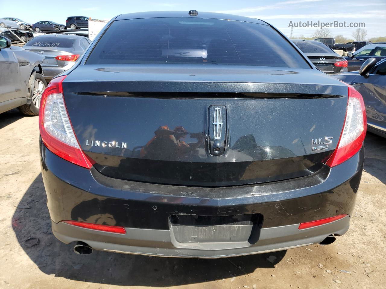 2014 Lincoln Mks  Black vin: 1LNHL9FT0EG601581