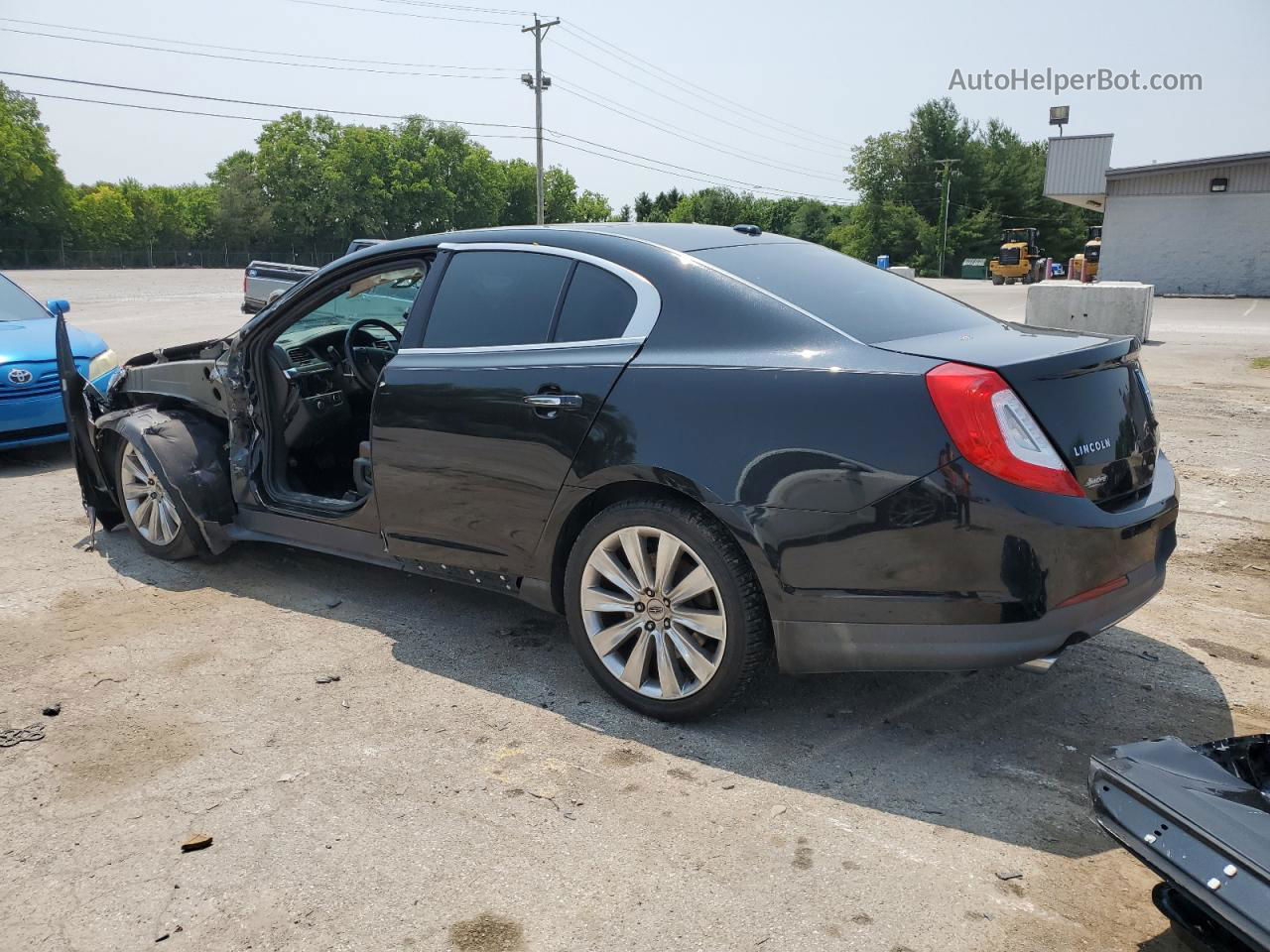 2014 Lincoln Mks  Black vin: 1LNHL9FT2EG608127