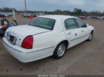 1999 Lincoln Town Car Executive White vin: 1LNHM81W0XY641018