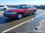 1999 Lincoln Town Car Executive Burgundy vin: 1LNHM81W1XY646048