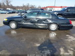 1999 Lincoln Town Car Executive Black vin: 1LNHM81W6XY661693