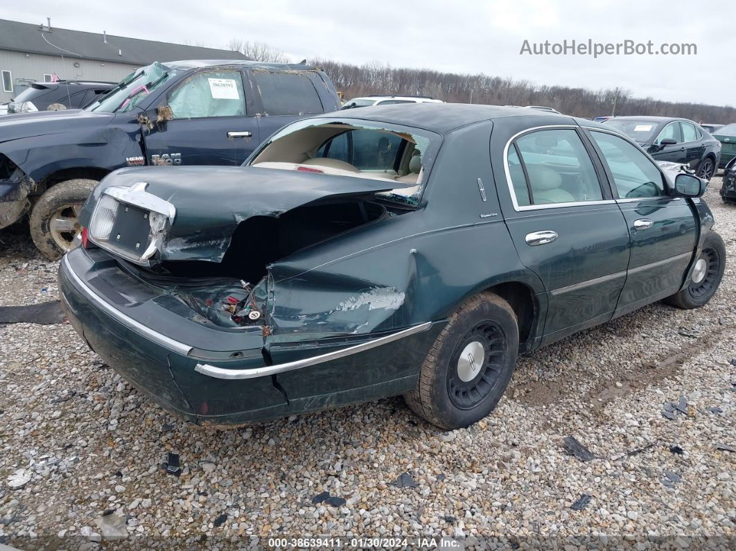 1999 Lincoln Town Car Executive Green vin: 1LNHM81W7XY632171