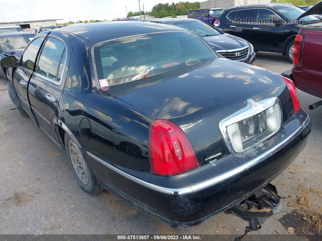 1999 Lincoln Town Car Signature Black vin: 1LNHM82W0XY645472