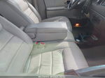 1999 Lincoln Town Car Signature Серебряный vin: 1LNHM82W3XY692625