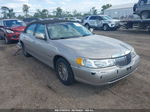 1999 Lincoln Town Car Signature Серебряный vin: 1LNHM82W3XY692625