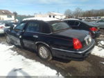 1999 Lincoln Town Car Signature Черный vin: 1LNHM82W7XY693048