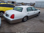 1999 Lincoln Town Car Signature White vin: 1LNHM82W7XY695432