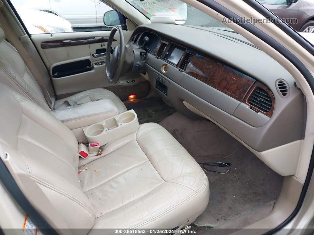 1999 Lincoln Town Car Cartier Кремовый vin: 1LNHM83W1XY627822