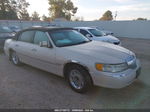 1999 Lincoln Town Car Cartier Cream vin: 1LNHM83W2XY603562