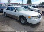 1999 Lincoln Town Car Cartier White vin: 1LNHM83W3XY704559