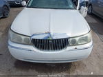 1999 Lincoln Town Car Cartier White vin: 1LNHM83W3XY704559