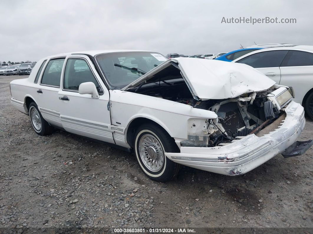 1995 Lincoln Town Car Executive White vin: 1LNLM81W6SY731065