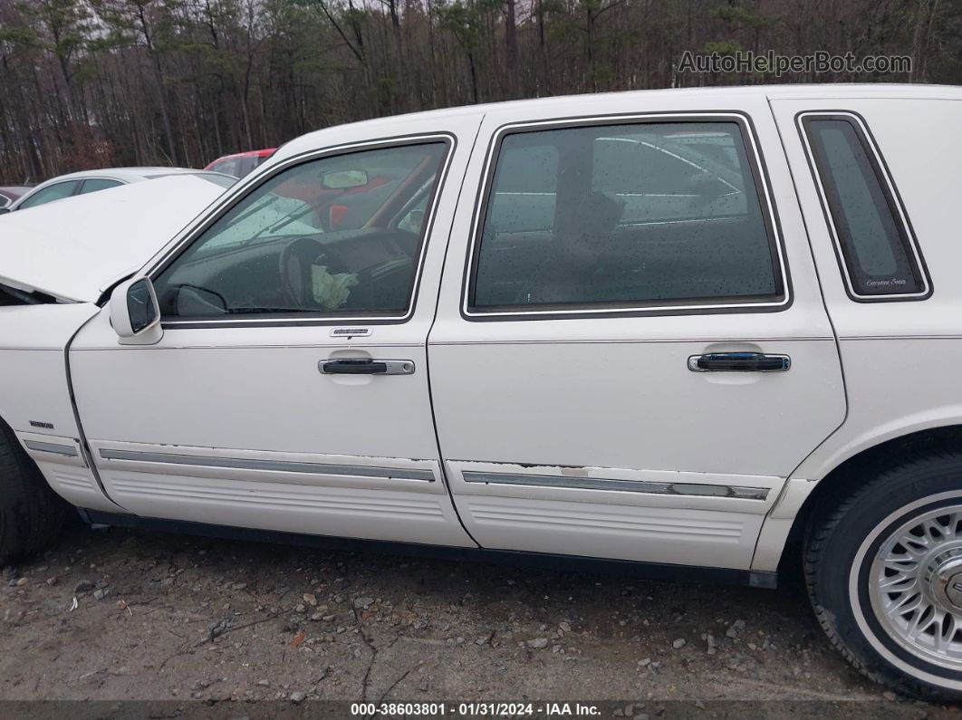 1995 Lincoln Town Car Executive Белый vin: 1LNLM81W6SY731065