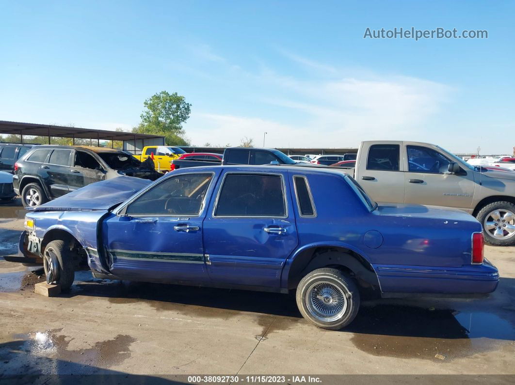 1995 Lincoln Town Car Executive Blue vin: 1LNLM81W7SY711648