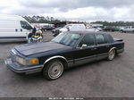 1992 Lincoln Town Car Executive Dark Blue vin: 1LNLM81W9NY732635