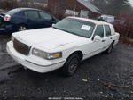 1995 Lincoln Town Car Signature/spinnaker Белый vin: 1LNLM82W0SY674537