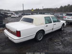 1995 Lincoln Town Car Signature/spinnaker White vin: 1LNLM82W0SY674537