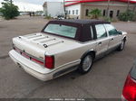 1995 Lincoln Town Car Cartier Yellow vin: 1LNLM83W5SY647252