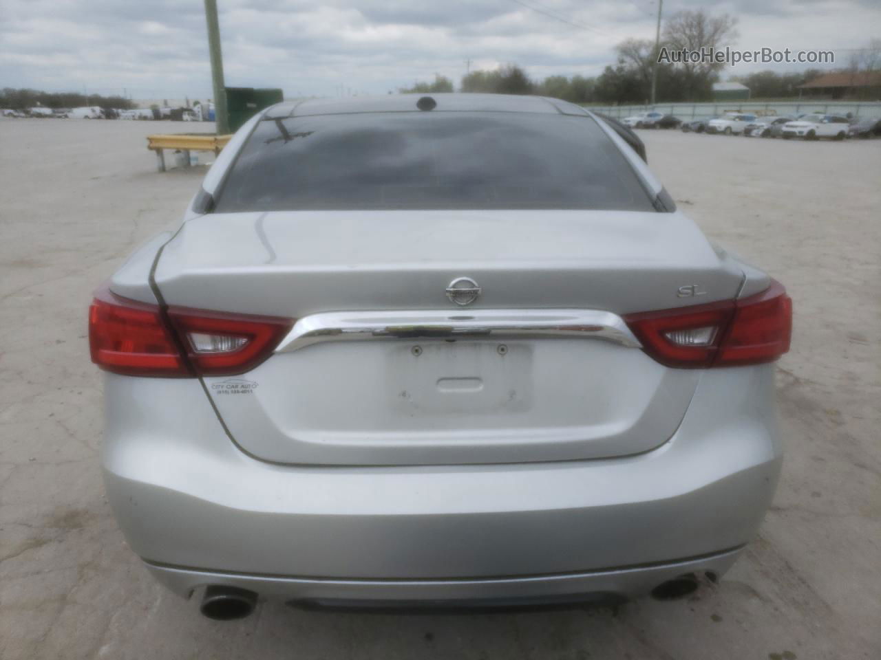 2017 Nissan Maxima 3.5s Silver vin: 1N4AA6AP2HC373315