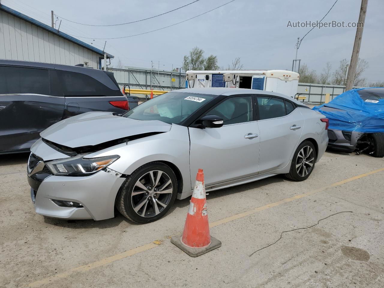 2017 Nissan Maxima 3.5s Silver vin: 1N4AA6AP6HC426811