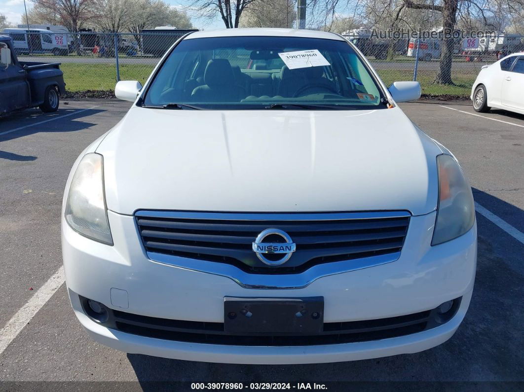 2009 Nissan Altima 2.5 White vin: 1N4AL21E09C107603