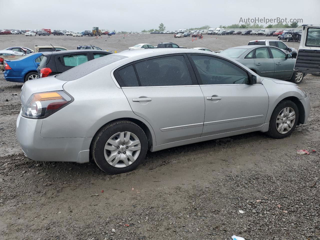 2009 Nissan Altima 2.5 Silver vin: 1N4AL21E09N401040