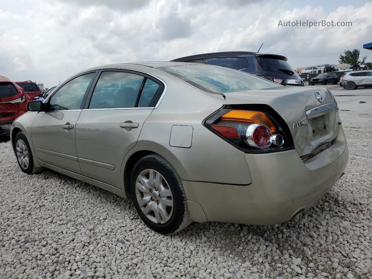 2009 Nissan Altima 2.5 Gold vin: 1N4AL21E19N441692