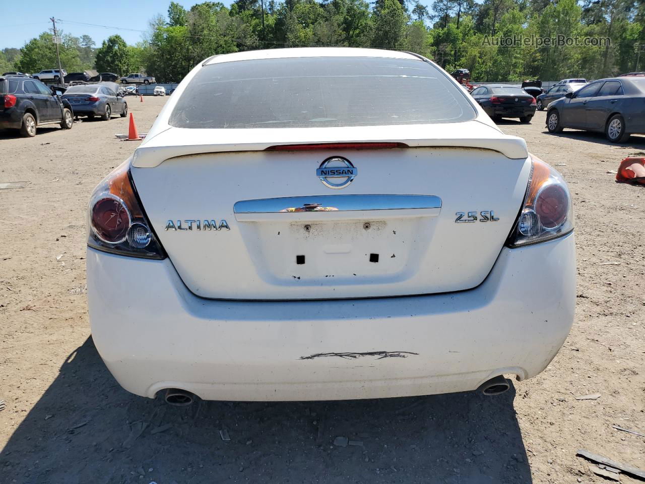 2009 Nissan Altima 2.5 White vin: 1N4AL21E39N441175