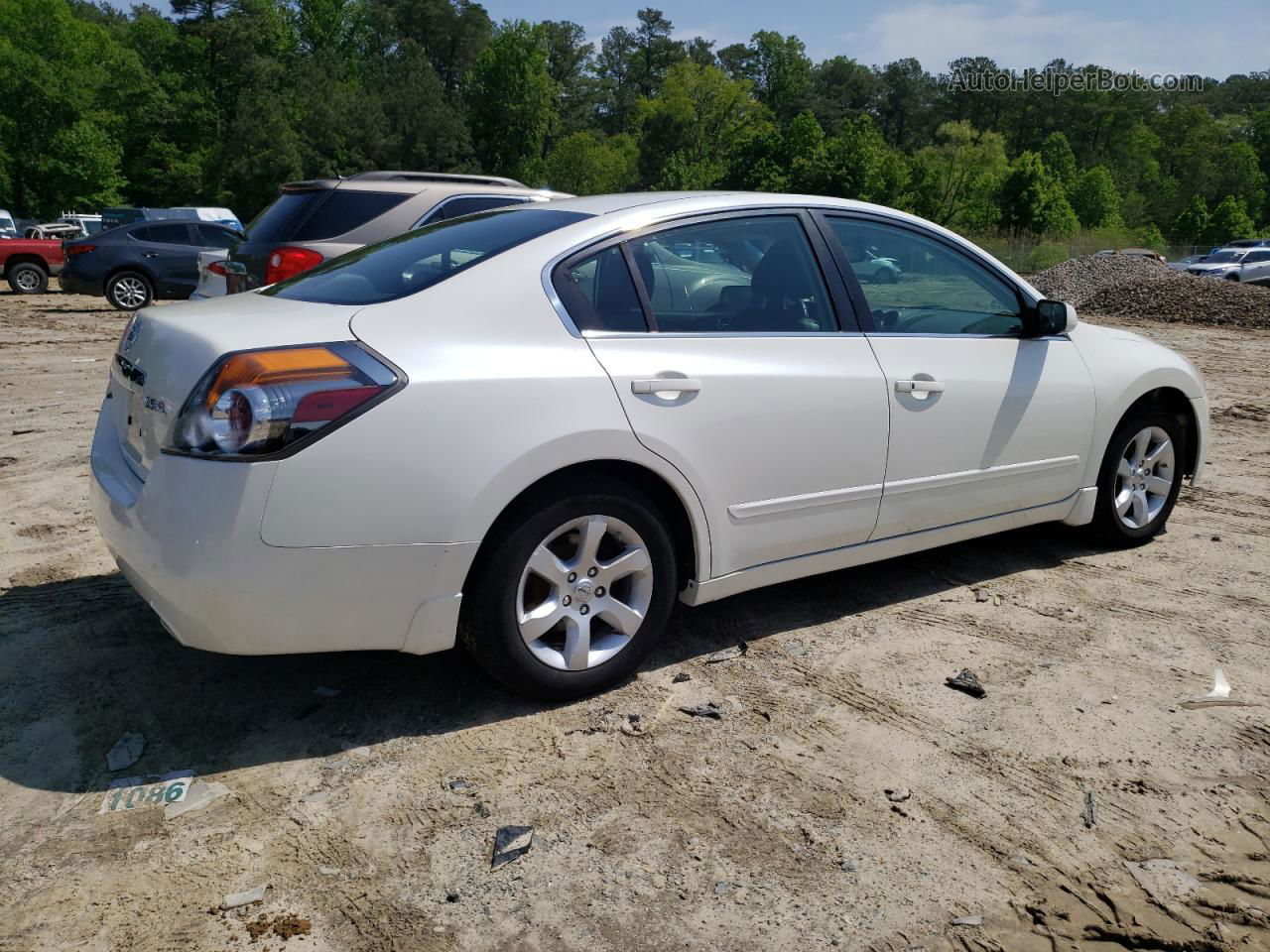 2009 Nissan Altima 2.5 White vin: 1N4AL21E49N434218