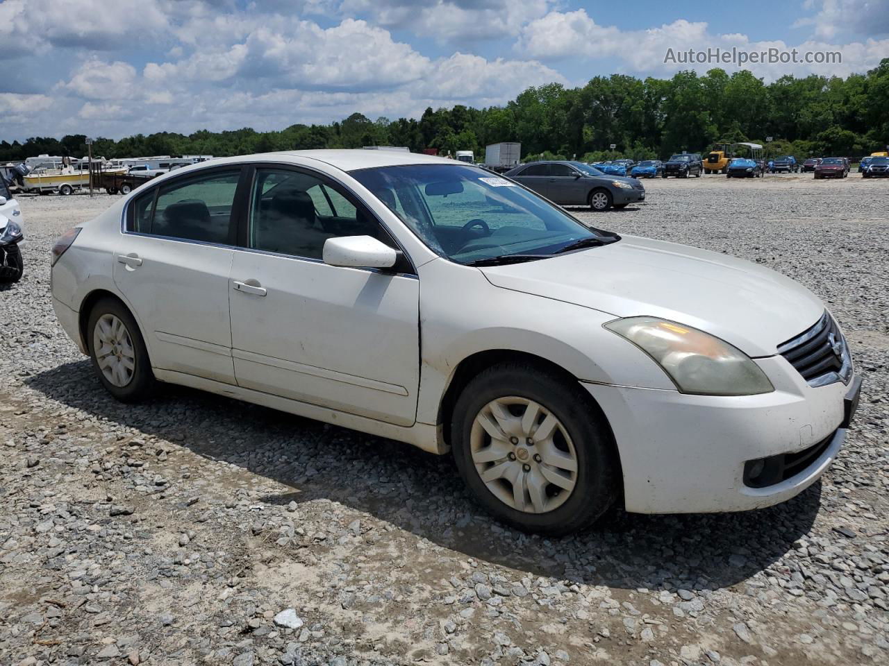 2009 Nissan Altima 2.5 Белый vin: 1N4AL21E89N477024