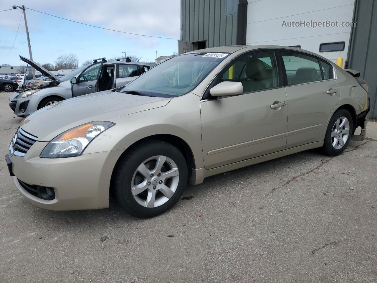 2009 Nissan Altima 2.5 Beige vin: 1N4AL21EX9N513196