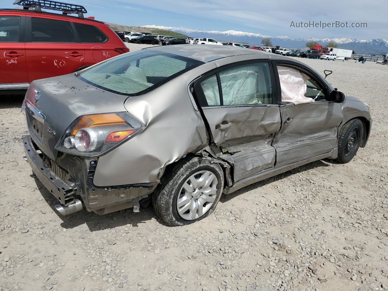 2011 Nissan Altima Base Tan vin: 1N4AL2AP0BN448804