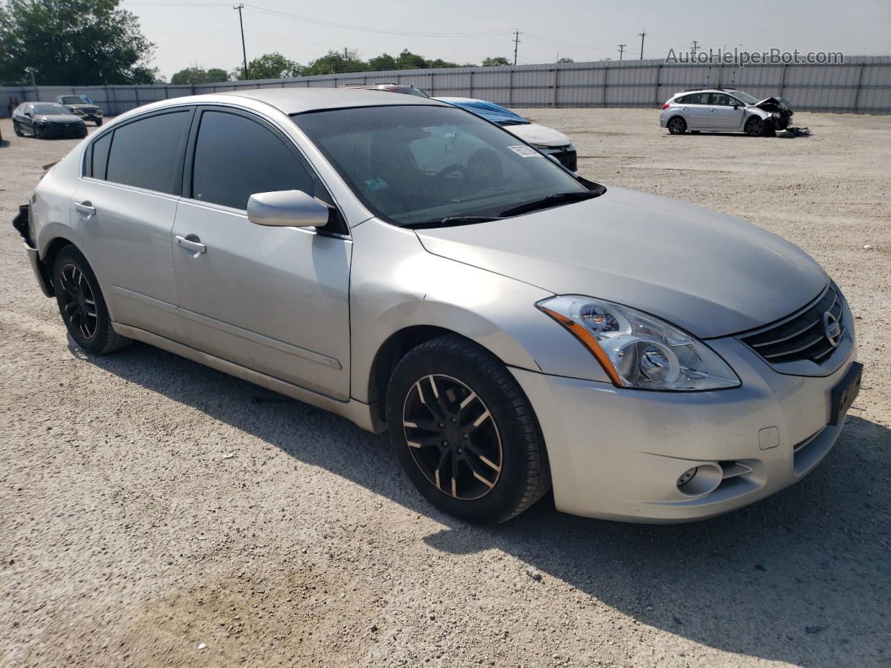 2011 Nissan Altima Base Silver vin: 1N4AL2AP1BC164724