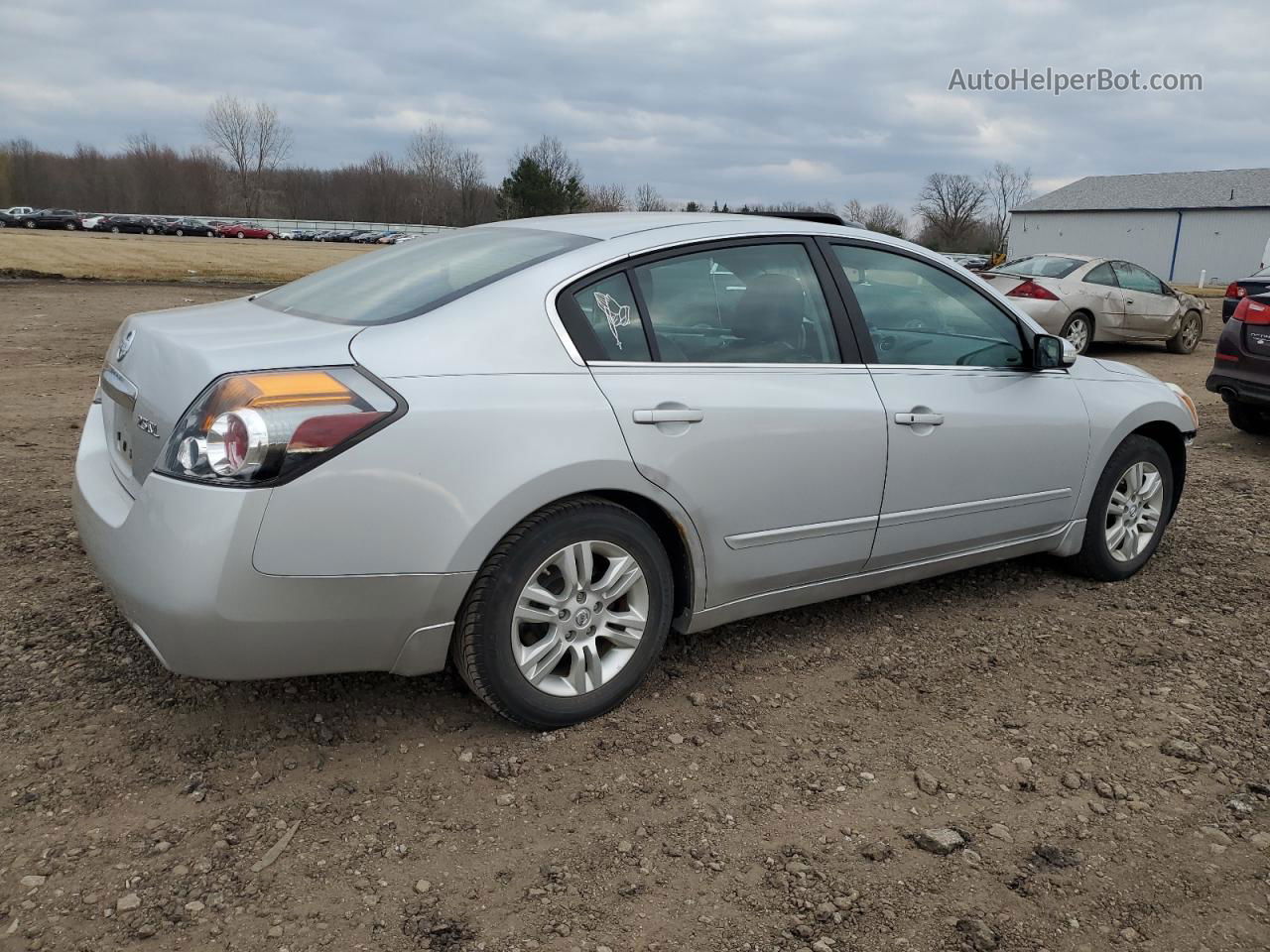 2011 Nissan Altima Base Серебряный vin: 1N4AL2AP1BN479706