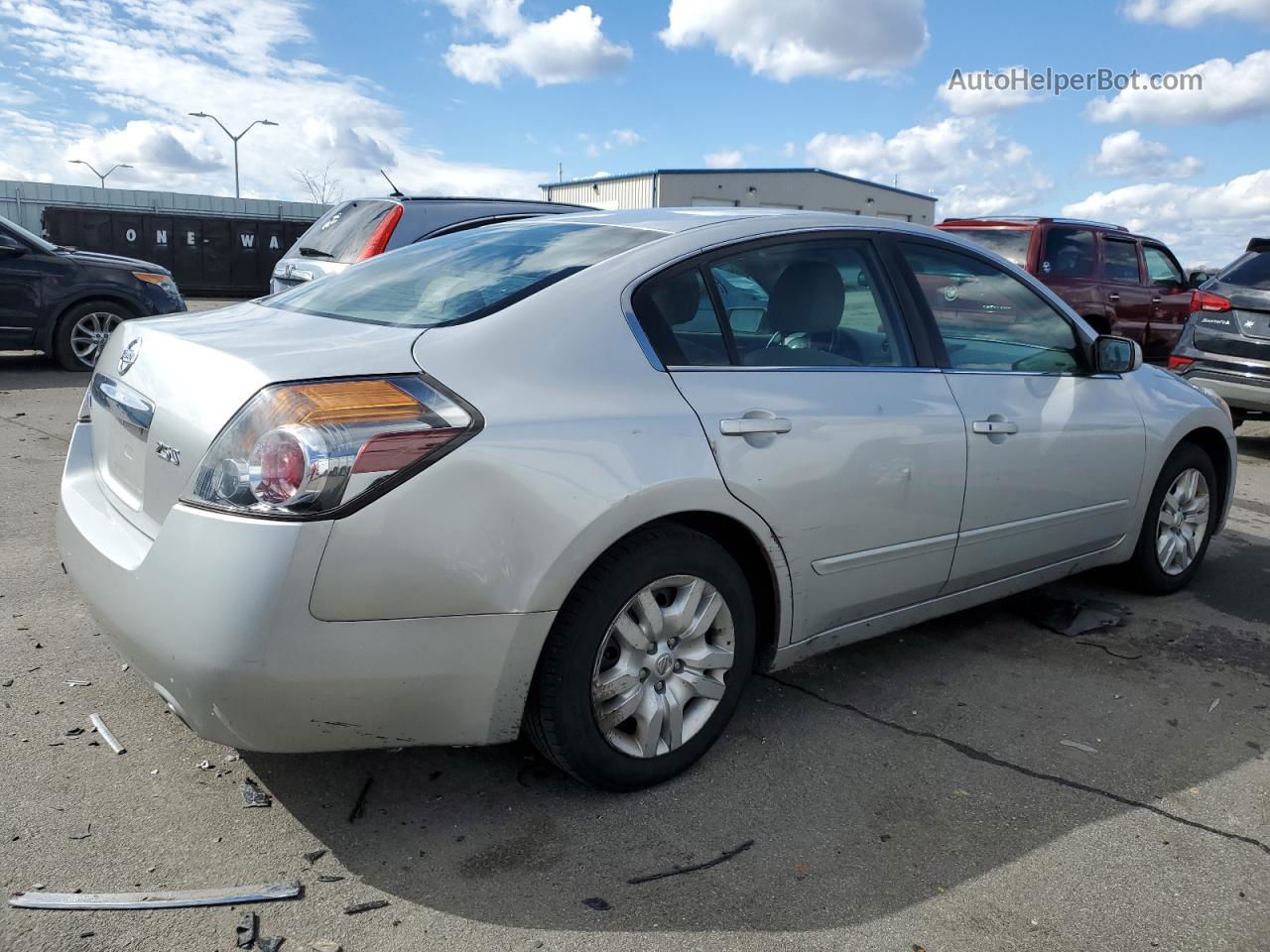 2011 Nissan Altima Base Silver vin: 1N4AL2AP2BC152954