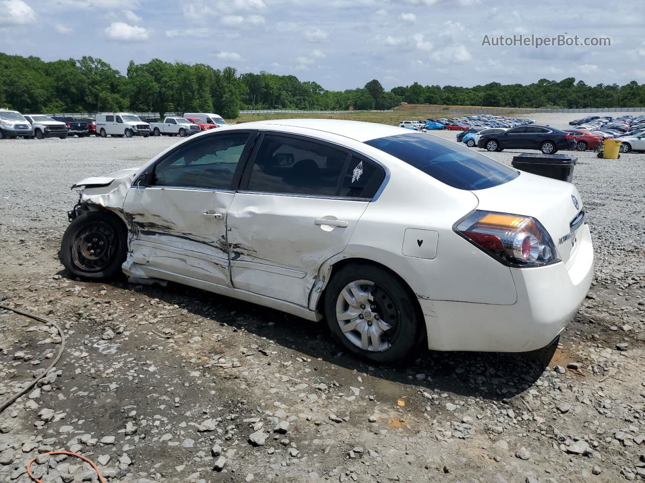 2011 Nissan Altima Base White vin: 1N4AL2AP3BC156219