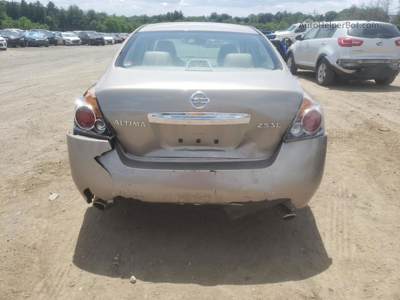 2011 Nissan Altima Base Tan vin: 1N4AL2AP3BN408247