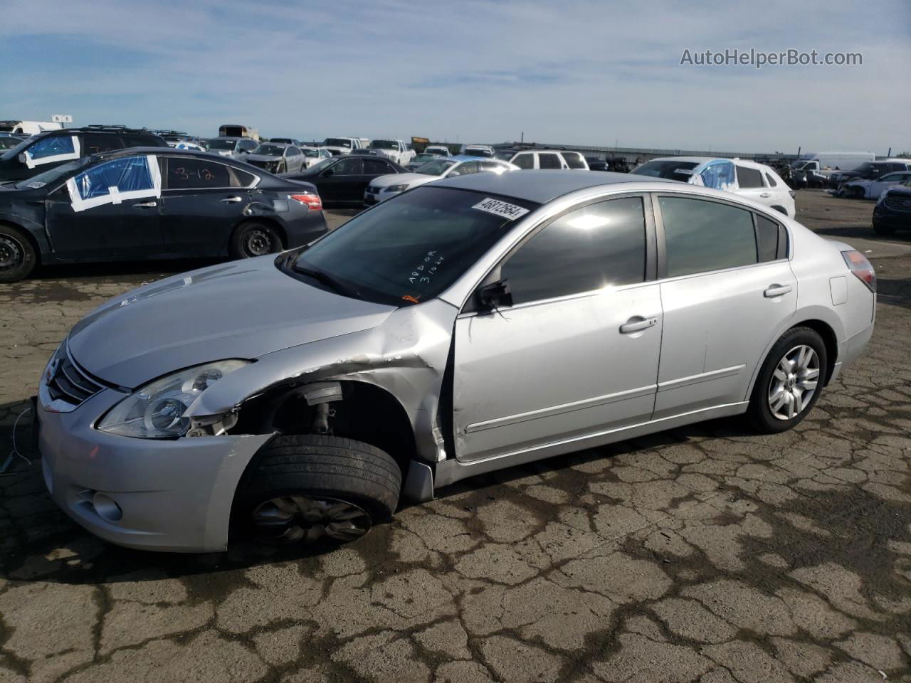 2011 Nissan Altima Base Silver vin: 1N4AL2AP3BN470232