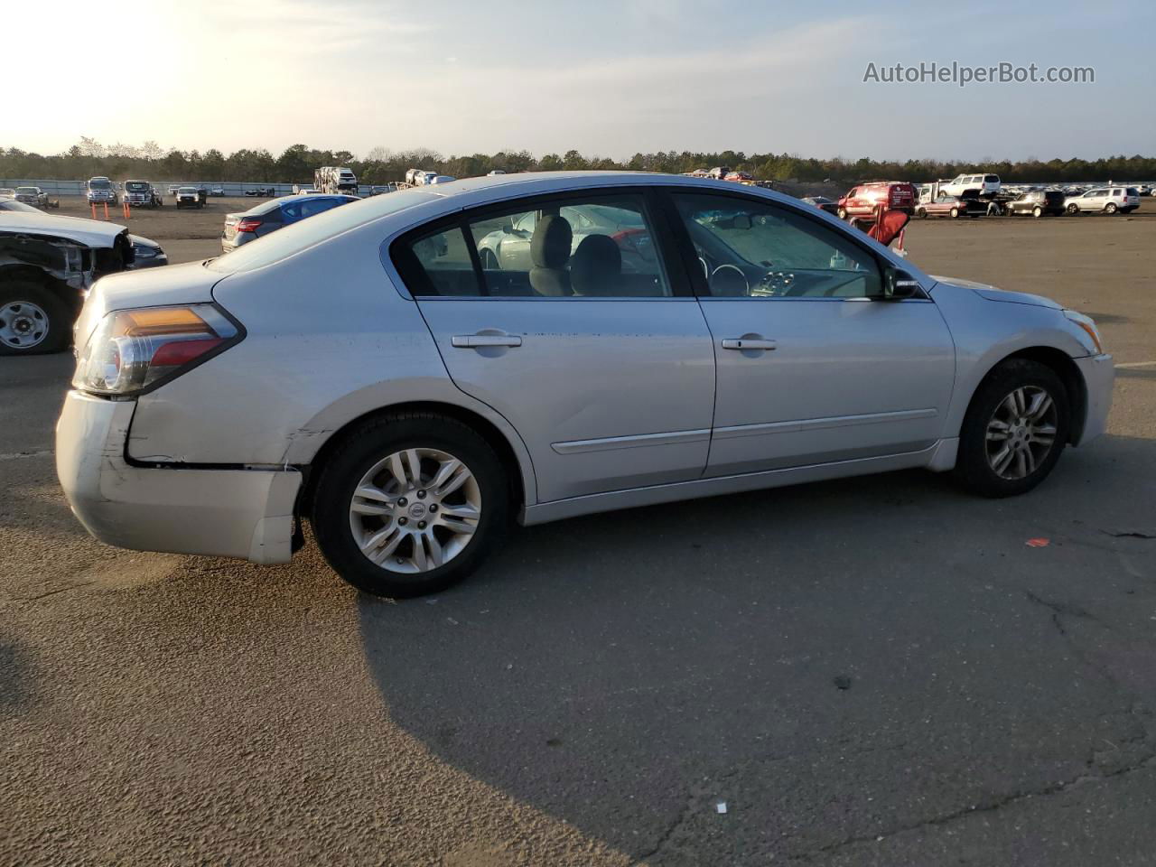 2011 Nissan Altima Base Silver vin: 1N4AL2AP3BN494840