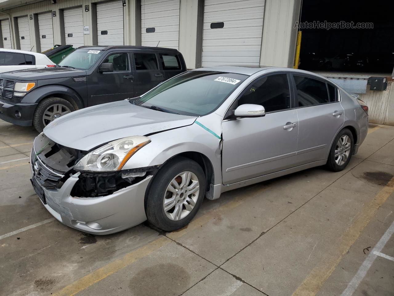 2011 Nissan Altima Base Серебряный vin: 1N4AL2AP4BC117851