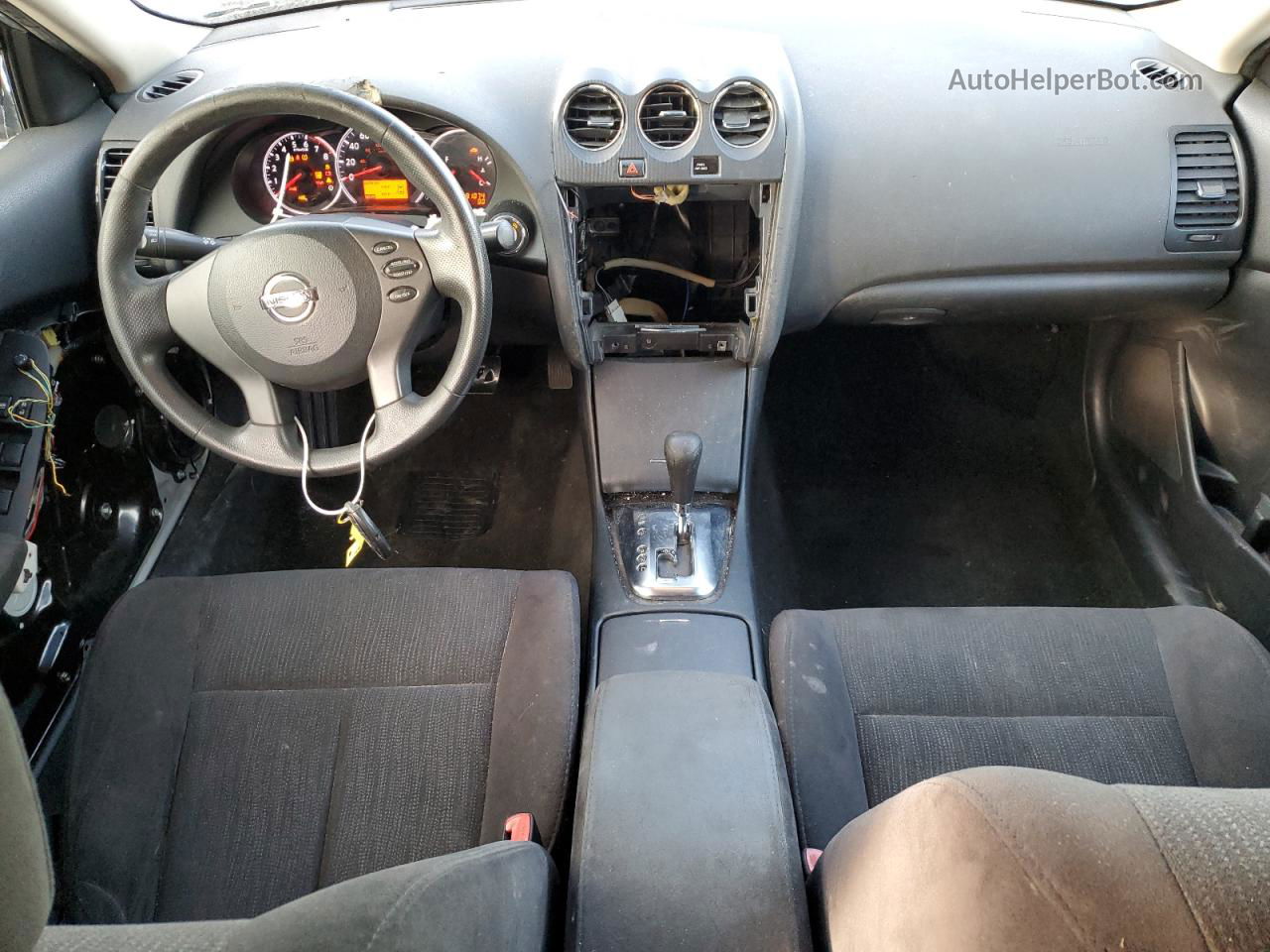 2011 Nissan Altima Base Серебряный vin: 1N4AL2AP4BC181758