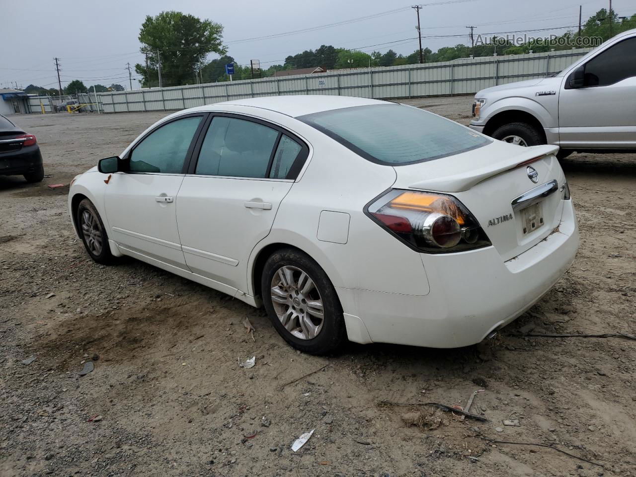 2011 Nissan Altima Base White vin: 1N4AL2AP5BN452220