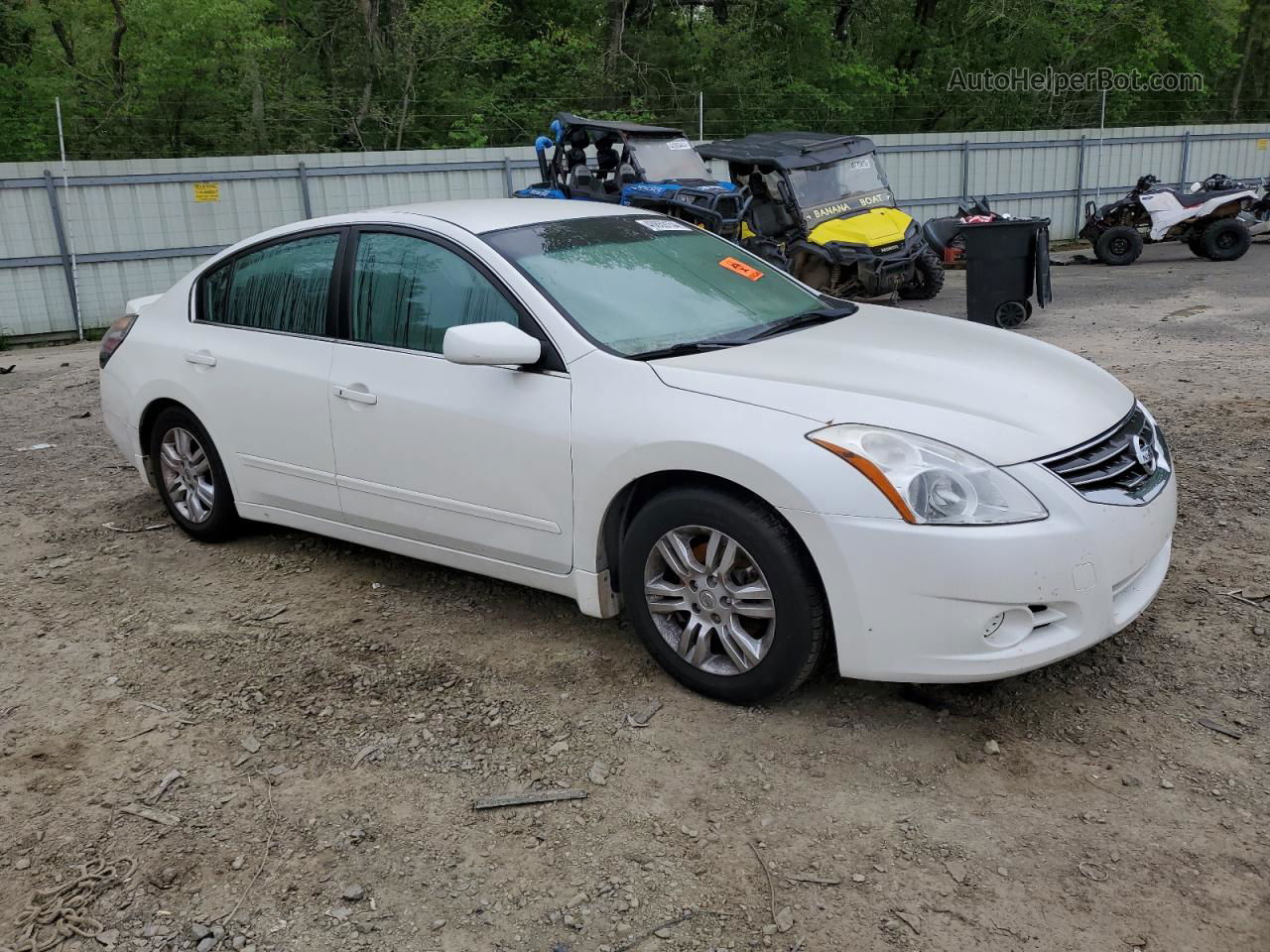 2011 Nissan Altima Base White vin: 1N4AL2AP5BN452220