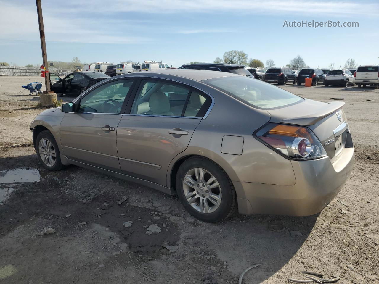 2011 Nissan Altima Base Желто-коричневый vin: 1N4AL2AP6BN471522