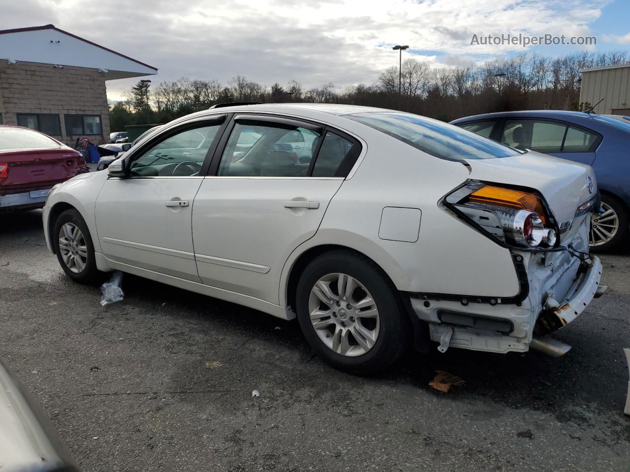 2011 Nissan Altima Base Белый vin: 1N4AL2AP7BN453448