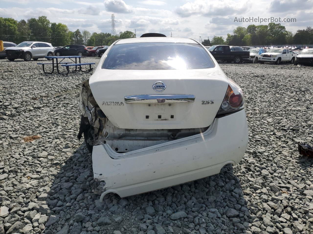 2011 Nissan Altima Base White vin: 1N4AL2AP8BC169242