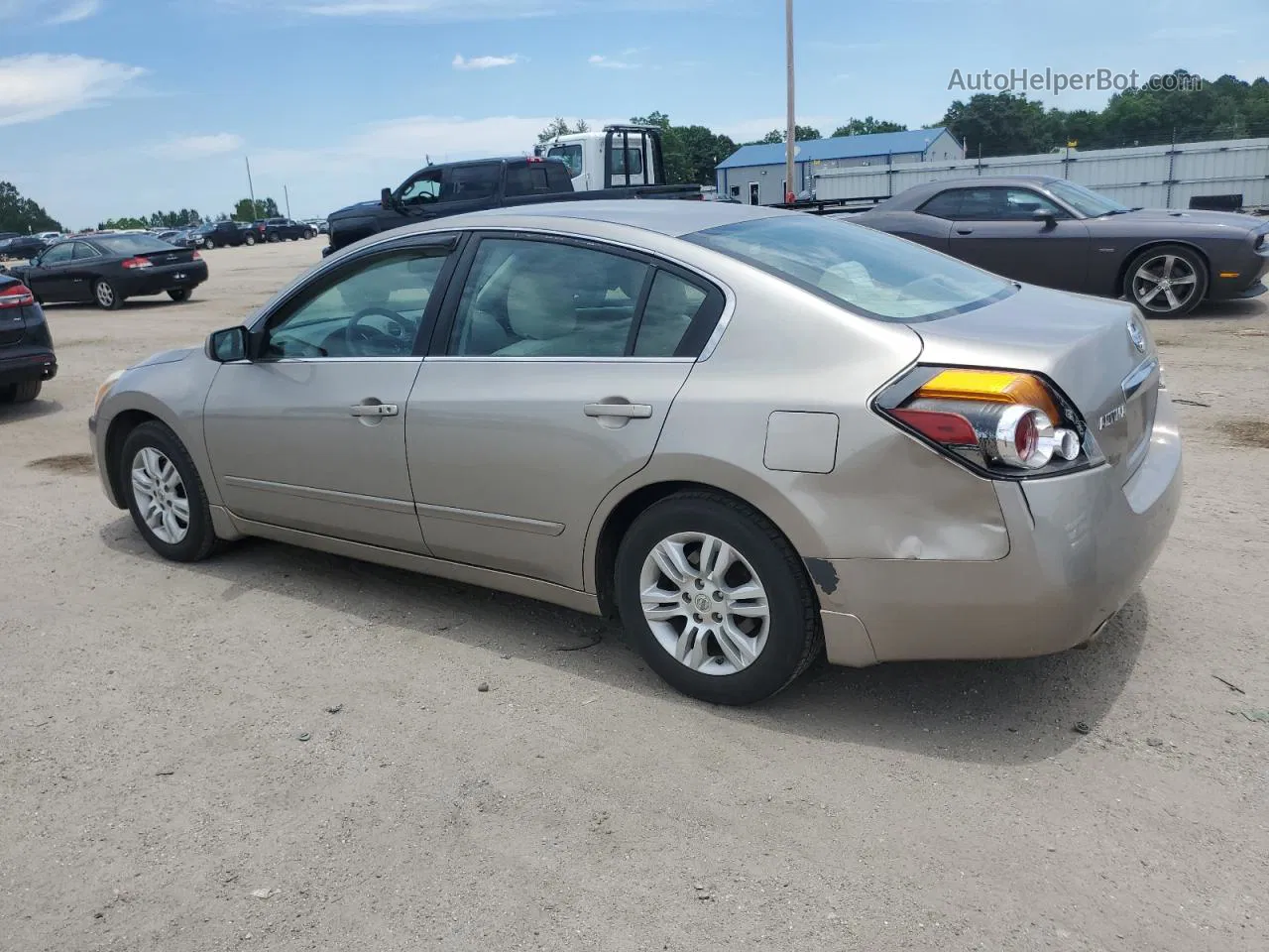 2011 Nissan Altima Base Beige vin: 1N4AL2AP8BC171301